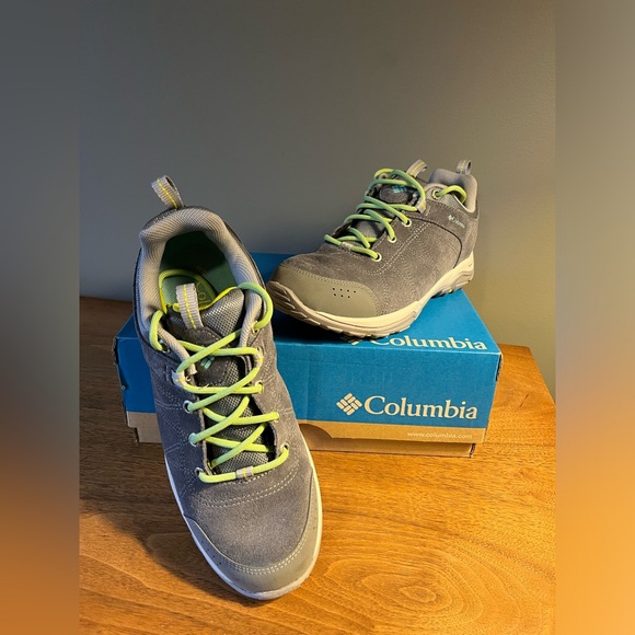 Columbia Women's Fire Venture Gray Suede Waterproof Trail Shoes Size 8 Like NIB - Picture 2 of 16
